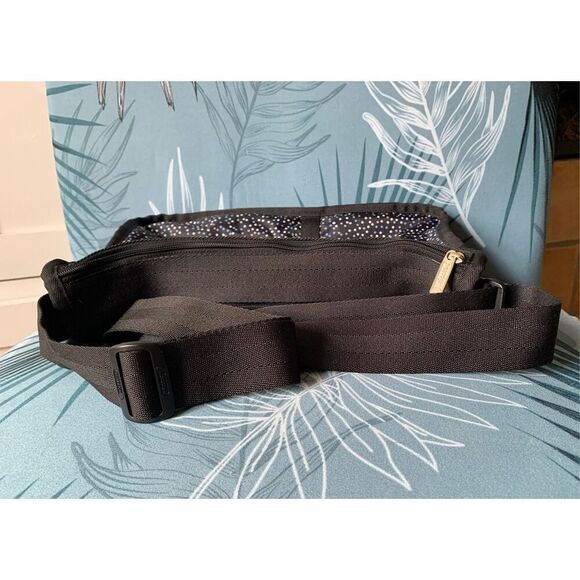 LeSportsac Deluxe Everyday black POLKA DOT EXPANDABLE Crossbody Shoulder Bag Pur - Picture 4 of 8